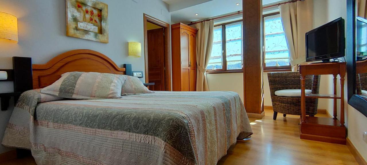 Hotel Rural La Plaza *