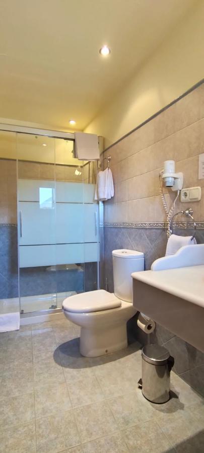 Rural La Plaza Hotel Caso